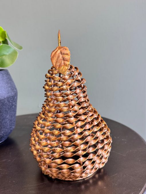Metal Twist Pear Ornament – Rustic Bronze Decorative Sculpture (21cm)