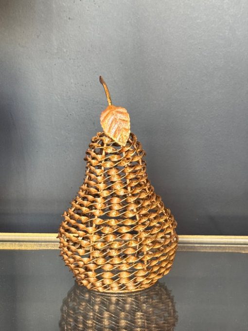 Metal Twist Pear Ornament – Rustic Bronze Decorative Sculpture (21cm)